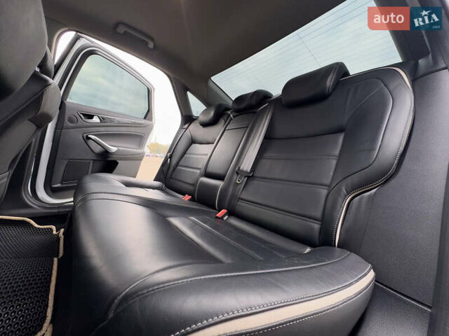 Білий Форд Мондео, об'ємом двигуна 2 л та пробігом 152 тис. км за 7850 $, фото 6 на Automoto.ua