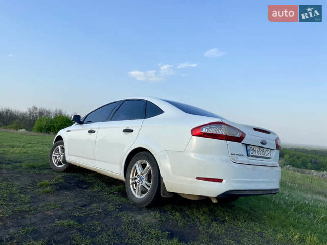Форд Мондео 2012 в Сумах на Automoto.ua Белый Форд Мондео, объемом двигателя 1.6 л и пробегом 209 тыс. км за 6100 $, фото 5 на Automoto.ua