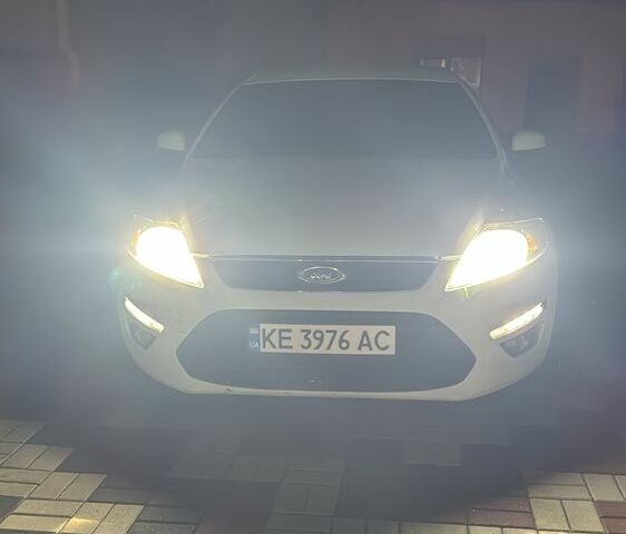 Білий Форд Мондео, об'ємом двигуна 1.6 л та пробігом 266 тис. км за 7100 $, фото 5 на Automoto.ua