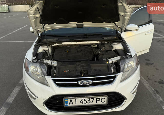 Білий Форд Мондео, об'ємом двигуна 2 л та пробігом 189 тис. км за 8500 $, фото 9 на Automoto.ua