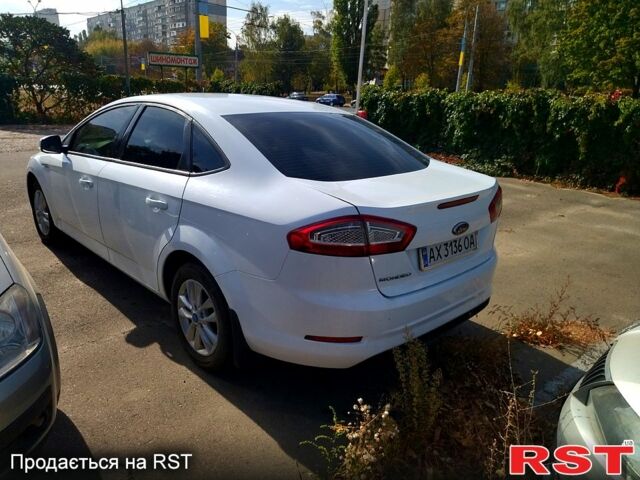 Форд Мондео 2012 у Харкові на Automoto.ua Білий Форд Мондео, об'ємом двигуна 1.6 л та пробігом 200 тис. км за 6500 $, фото 2 на Automoto.ua