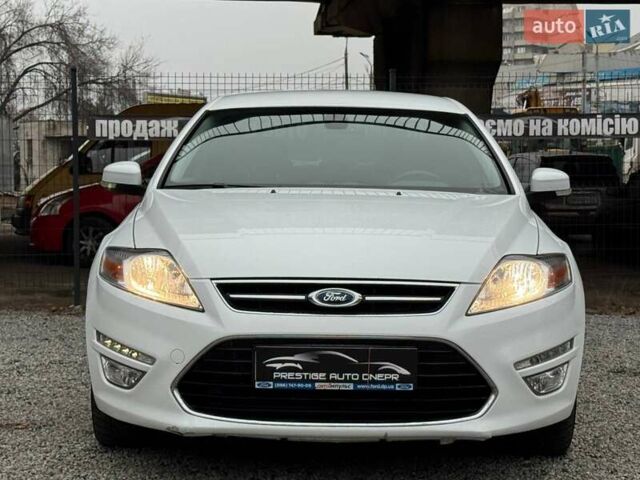 Белый Форд Мондео, объемом двигателя 2 л и пробегом 78 тыс. км за 11800 $, фото 1 на Automoto.ua