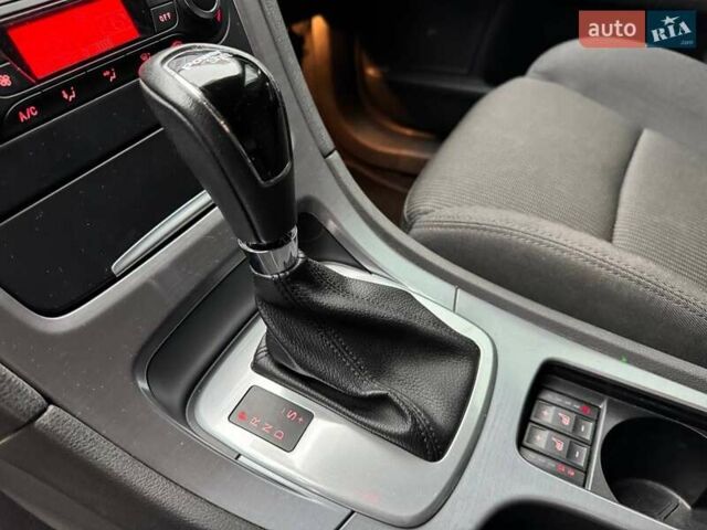 Белый Форд Мондео, объемом двигателя 2 л и пробегом 78 тыс. км за 11800 $, фото 14 на Automoto.ua