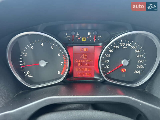 Білий Форд Мондео, об'ємом двигуна 1.6 л та пробігом 79 тис. км за 11000 $, фото 13 на Automoto.ua