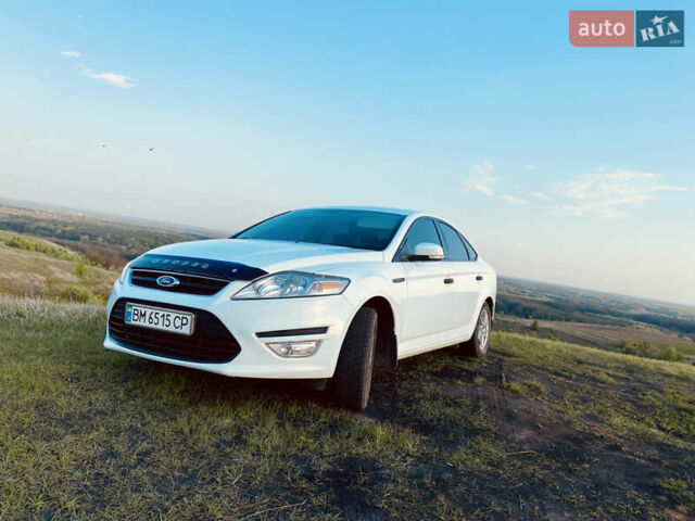 Форд Мондео 2012 в Сумах на Automoto.ua Белый Форд Мондео, объемом двигателя 1.6 л и пробегом 209 тыс. км за 6100 $, фото 1 на Automoto.ua