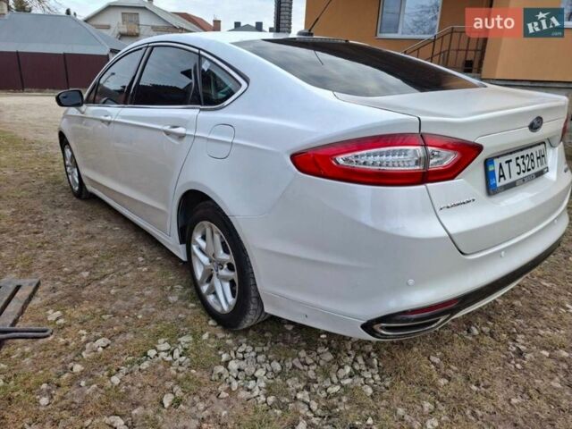 Білий Форд Мондео, об'ємом двигуна 2 л та пробігом 288 тис. км за 5999 $, фото 4 на Automoto.ua