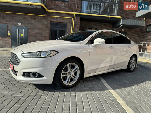 Белый Форд Мондео, объемом двигателя 2 л и пробегом 164 тыс. км за 14900 $, фото 5 на Automoto.ua
