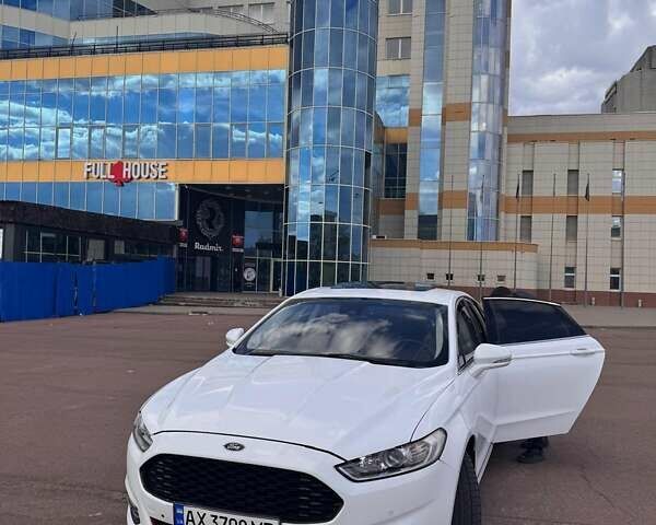 Білий Форд Мондео, об'ємом двигуна 2 л та пробігом 203 тис. км за 10300 $, фото 22 на Automoto.ua