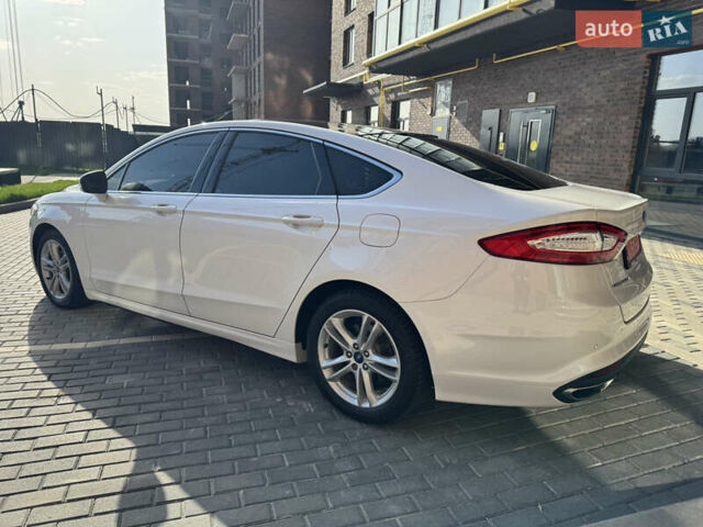 Белый Форд Мондео, объемом двигателя 2 л и пробегом 164 тыс. км за 14900 $, фото 8 на Automoto.ua