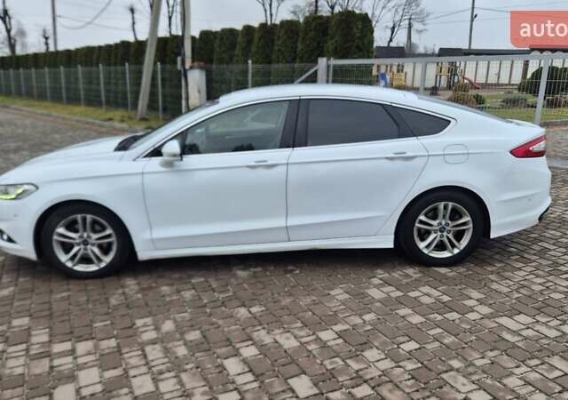 Белый Форд Мондео, объемом двигателя 2 л и пробегом 297 тыс. км за 9750 $, фото 13 на Automoto.ua