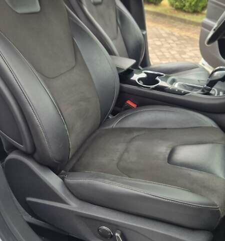 Белый Форд Мондео, объемом двигателя 2 л и пробегом 297 тыс. км за 9750 $, фото 85 на Automoto.ua