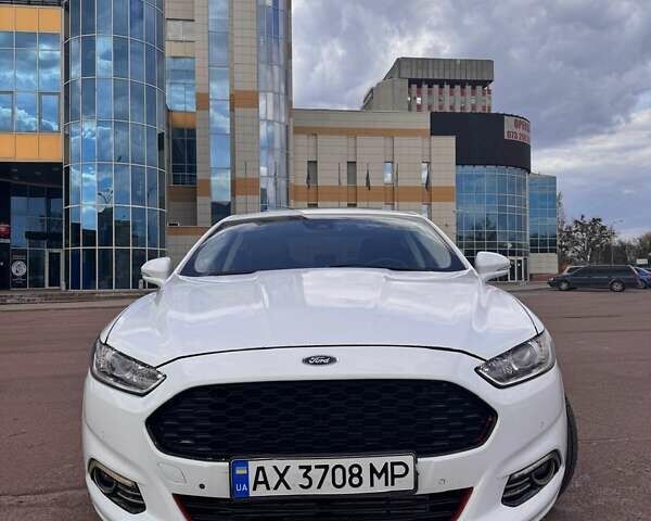 Білий Форд Мондео, об'ємом двигуна 2 л та пробігом 203 тис. км за 10300 $, фото 13 на Automoto.ua