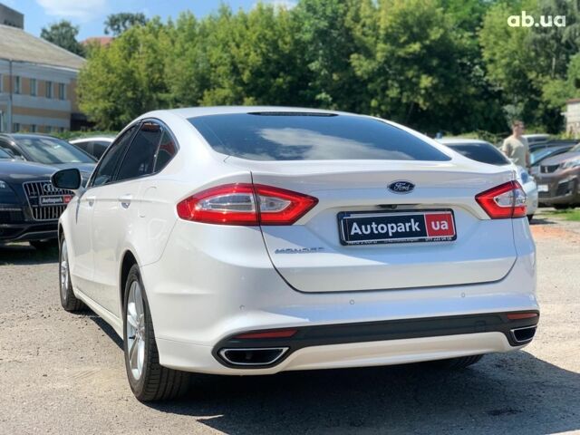Белый Форд Мондео, объемом двигателя 2 л и пробегом 81 тыс. км за 14890 $, фото 5 на Automoto.ua