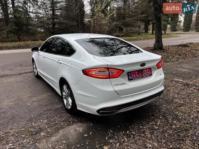 Белый Форд Мондео, объемом двигателя 2 л и пробегом 132 тыс. км за 10900 $, фото 7 на Automoto.ua