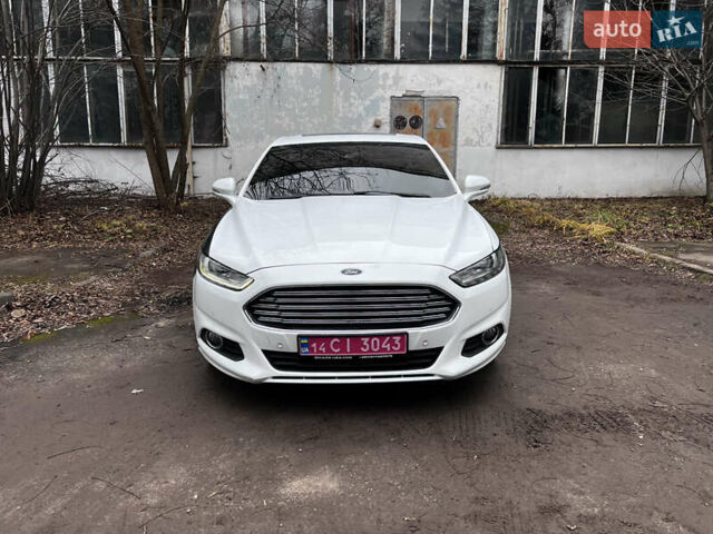 Белый Форд Мондео, объемом двигателя 2 л и пробегом 132 тыс. км за 10900 $, фото 1 на Automoto.ua