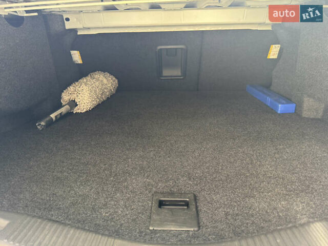 Белый Форд Мондео, объемом двигателя 2 л и пробегом 164 тыс. км за 14900 $, фото 40 на Automoto.ua