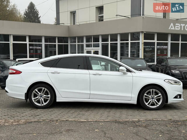 Форд Мондео 2015 в Житомире на Automoto.ua Белый Форд Мондео, объемом двигателя 2 л и пробегом 184 тыс. км за 12500 $, фото 3 на Automoto.ua