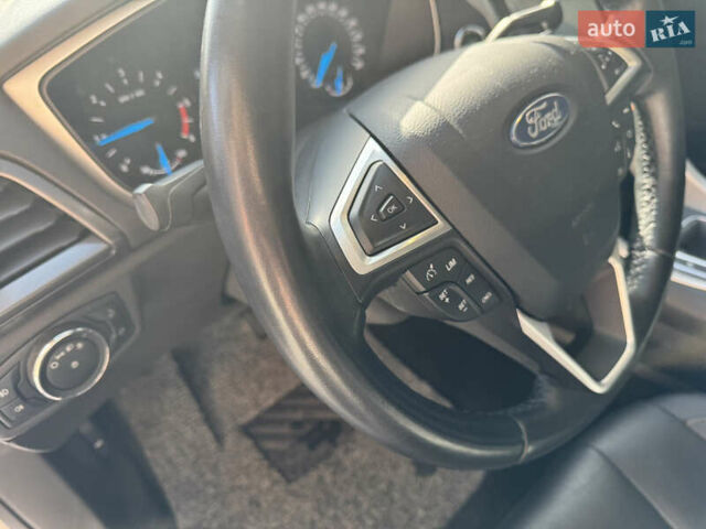 Белый Форд Мондео, объемом двигателя 2 л и пробегом 164 тыс. км за 14900 $, фото 20 на Automoto.ua