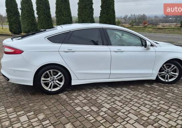 Белый Форд Мондео, объемом двигателя 2 л и пробегом 297 тыс. км за 9750 $, фото 7 на Automoto.ua