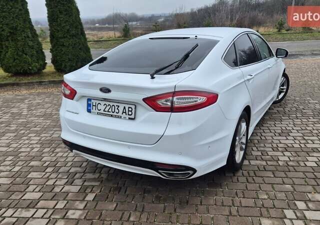 Белый Форд Мондео, объемом двигателя 2 л и пробегом 297 тыс. км за 9750 $, фото 5 на Automoto.ua
