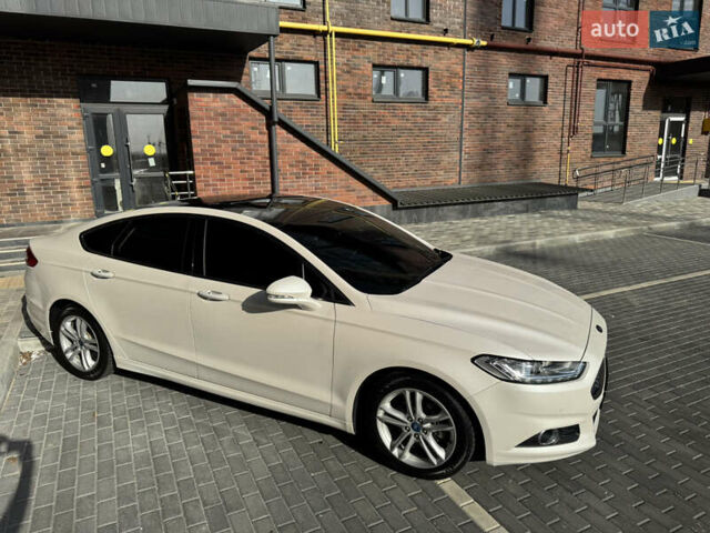 Белый Форд Мондео, объемом двигателя 2 л и пробегом 164 тыс. км за 14900 $, фото 14 на Automoto.ua