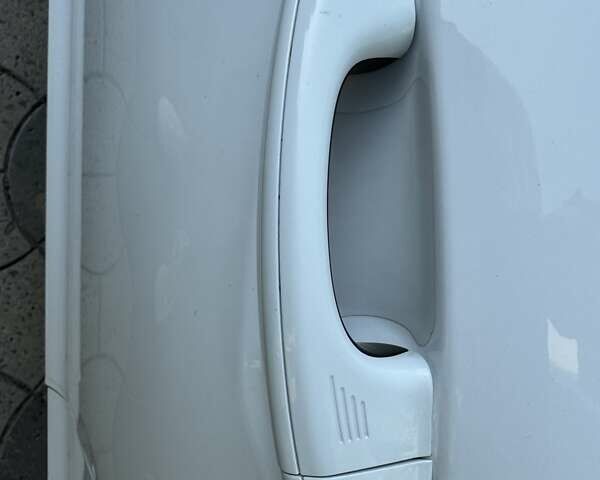 Белый Форд Мондео, объемом двигателя 2 л и пробегом 55 тыс. км за 22800 $, фото 21 на Automoto.ua