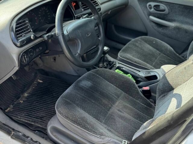 Белый Форд Мондео, объемом двигателя 1.8 л и пробегом 66 тыс. км за 355 $, фото 3 на Automoto.ua