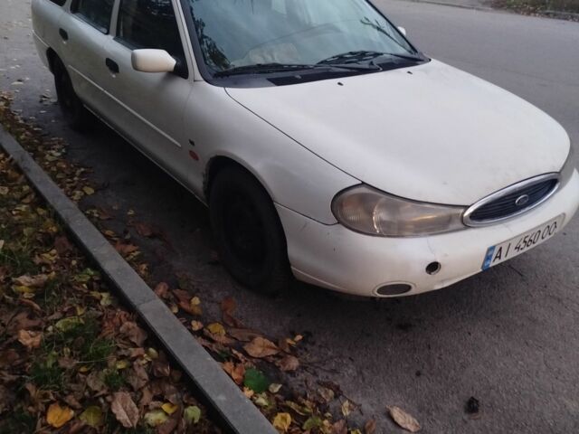 Форд Мондео 1997 в Гайсине на Automoto.ua Белый Форд Мондео, объемом двигателя 2.5 л и пробегом 200 тыс. км за 2100 $, фото 1 на Automoto.ua