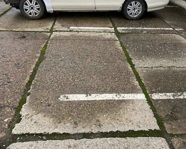 Белый Форд Мондео, объемом двигателя 2 л и пробегом 397 тыс. км за 1000 $, фото 1 на Automoto.ua