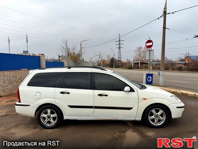 Білий Форд Мондео, об'ємом двигуна 1.8 л та пробігом 280 тис. км за 2300 $, фото 5 на Automoto.ua