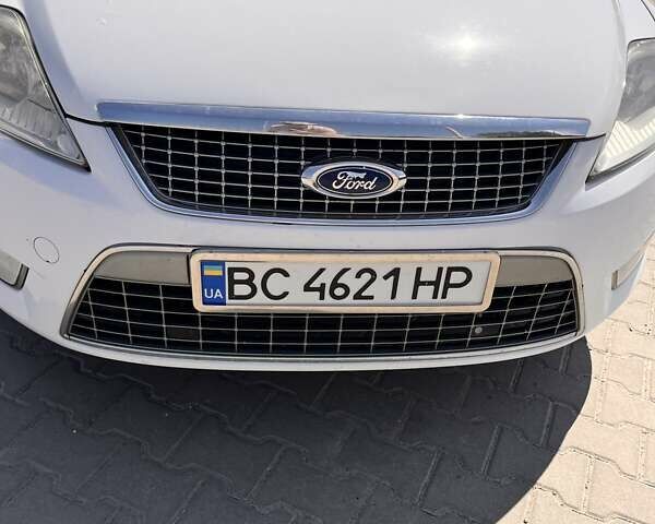 Білий Форд Мондео, об'ємом двигуна 2 л та пробігом 355 тис. км за 6300 $, фото 10 на Automoto.ua
