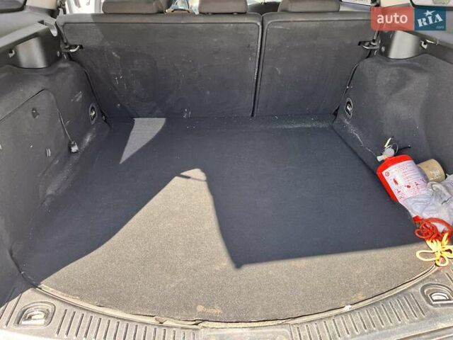 Білий Форд Мондео, об'ємом двигуна 2 л та пробігом 355 тис. км за 6300 $, фото 28 на Automoto.ua