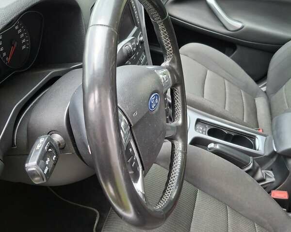 Білий Форд Мондео, об'ємом двигуна 2 л та пробігом 270 тис. км за 9500 $, фото 13 на Automoto.ua