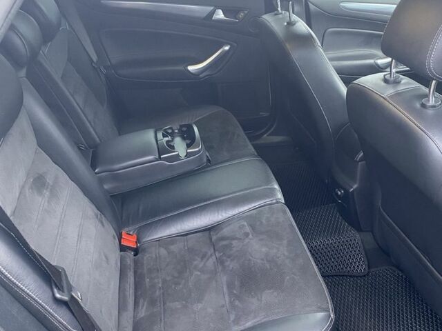 Білий Форд Мондео, об'ємом двигуна 2 л та пробігом 308 тис. км за 4662 $, фото 3 на Automoto.ua