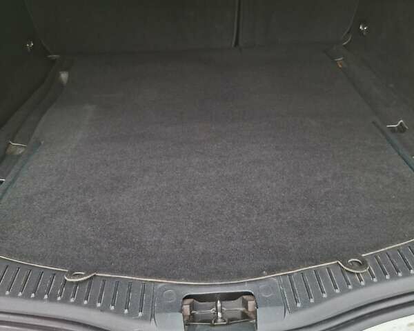 Білий Форд Мондео, об'ємом двигуна 2 л та пробігом 270 тис. км за 9500 $, фото 28 на Automoto.ua