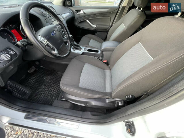 Белый Форд Мондео, объемом двигателя 2 л и пробегом 287 тыс. км за 7800 $, фото 10 на Automoto.ua