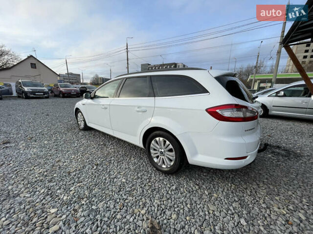 Белый Форд Мондео, объемом двигателя 2 л и пробегом 287 тыс. км за 7800 $, фото 21 на Automoto.ua