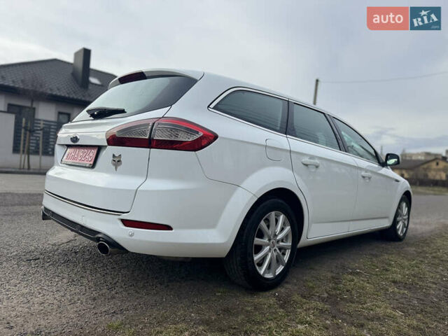 Белый Форд Мондео, объемом двигателя 2.2 л и пробегом 317 тыс. км за 8800 $, фото 6 на Automoto.ua