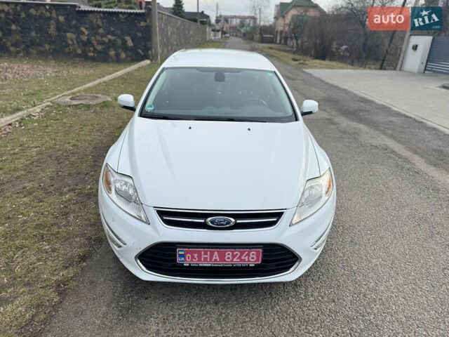 Белый Форд Мондео, объемом двигателя 2.2 л и пробегом 317 тыс. км за 8800 $, фото 2 на Automoto.ua