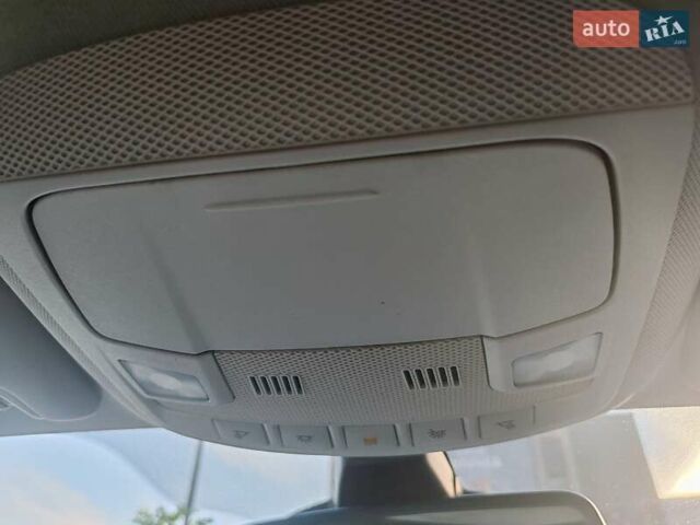 Белый Форд Мондео, объемом двигателя 1.56 л и пробегом 226 тыс. км за 11500 $, фото 13 на Automoto.ua