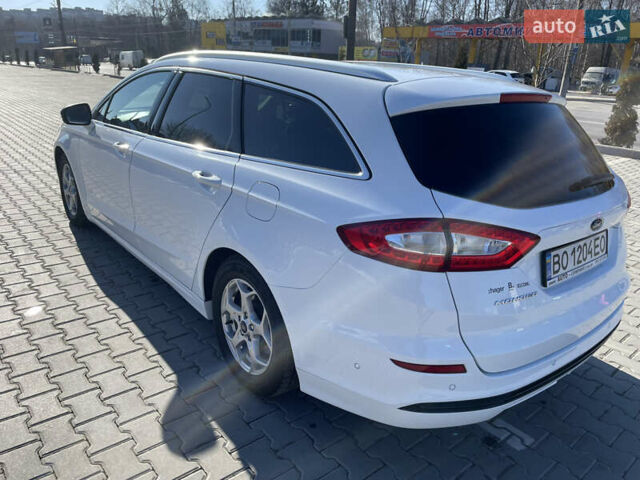 Белый Форд Мондео, объемом двигателя 2 л и пробегом 250 тыс. км за 12800 $, фото 4 на Automoto.ua