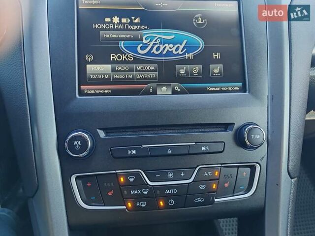 Белый Форд Мондео, объемом двигателя 1.56 л и пробегом 226 тыс. км за 11500 $, фото 8 на Automoto.ua