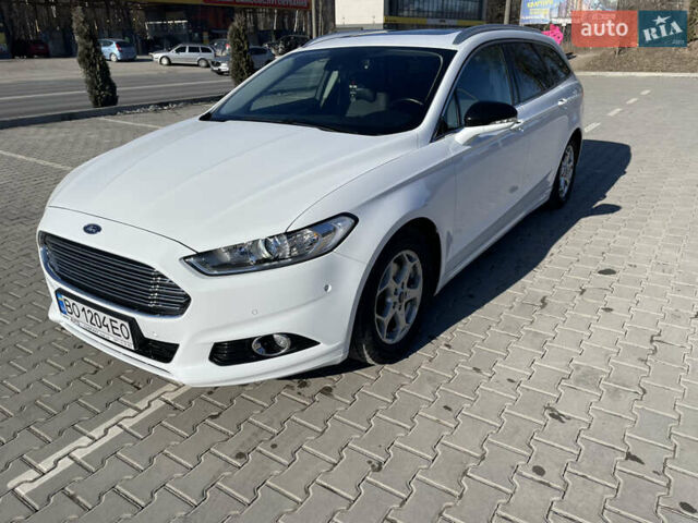 Белый Форд Мондео, объемом двигателя 2 л и пробегом 250 тыс. км за 12800 $, фото 5 на Automoto.ua
