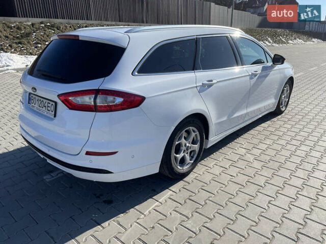 Белый Форд Мондео, объемом двигателя 2 л и пробегом 250 тыс. км за 12800 $, фото 2 на Automoto.ua
