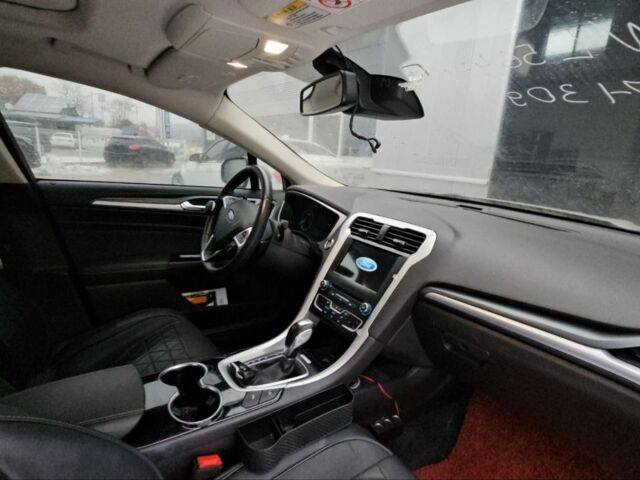 Белый Форд Мондео, объемом двигателя 2 л и пробегом 137 тыс. км за 10500 $, фото 17 на Automoto.ua