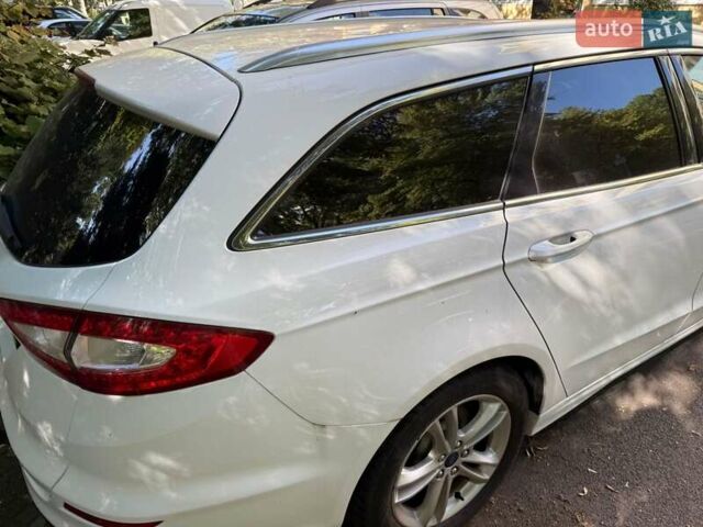 Білий Форд Мондео, об'ємом двигуна 2 л та пробігом 215 тис. км за 11000 $, фото 9 на Automoto.ua