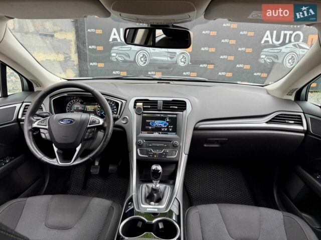 Форд Мондео 2016 в Синельниковом на Automoto.ua Белый Форд Мондео, объемом двигателя 0 л и пробегом 155 тыс. км за 11099 $, фото 10 на Automoto.ua