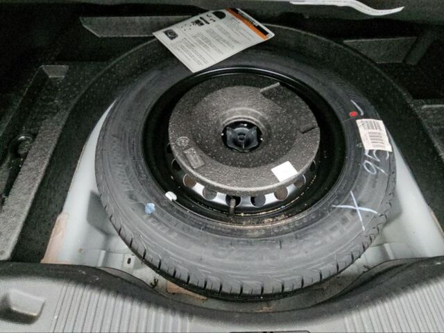 Белый Форд Мондео, объемом двигателя 2 л и пробегом 137 тыс. км за 10500 $, фото 25 на Automoto.ua