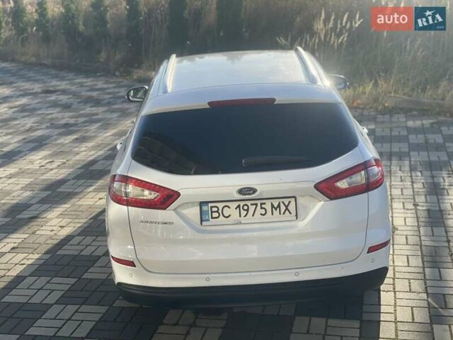 Белый Форд Мондео, объемом двигателя 2 л и пробегом 361 тыс. км за 12000 $, фото 17 на Automoto.ua