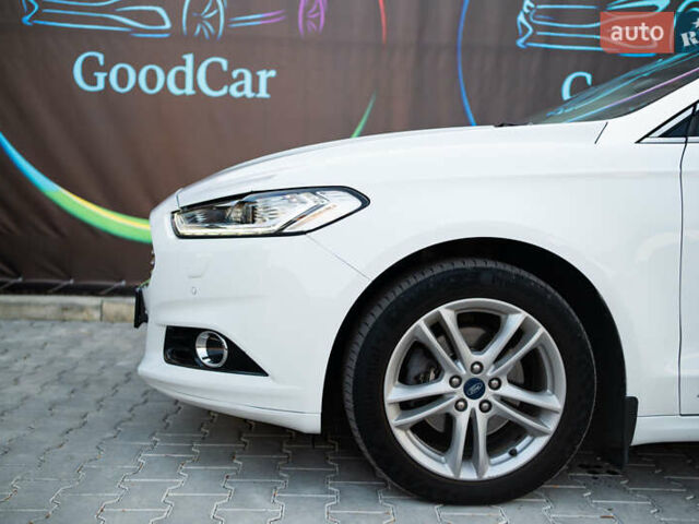 Белый Форд Мондео, объемом двигателя 2 л и пробегом 227 тыс. км за 14500 $, фото 16 на Automoto.ua